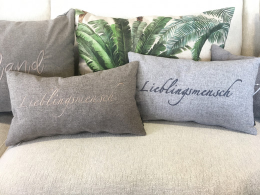 LIEBLINGSMENSCH versch. Stoffe und Farben, 25x40cm